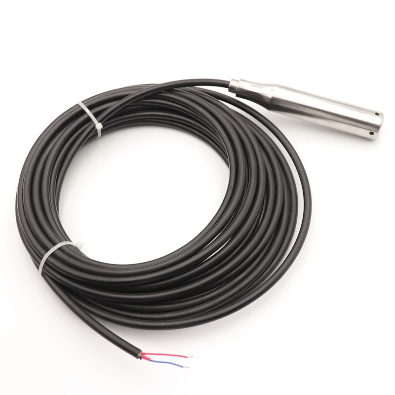 Pemancar Level Submersible Output yang Dapat Disesuaikan untuk Catu Daya 24VDC Ketahanan Korosi